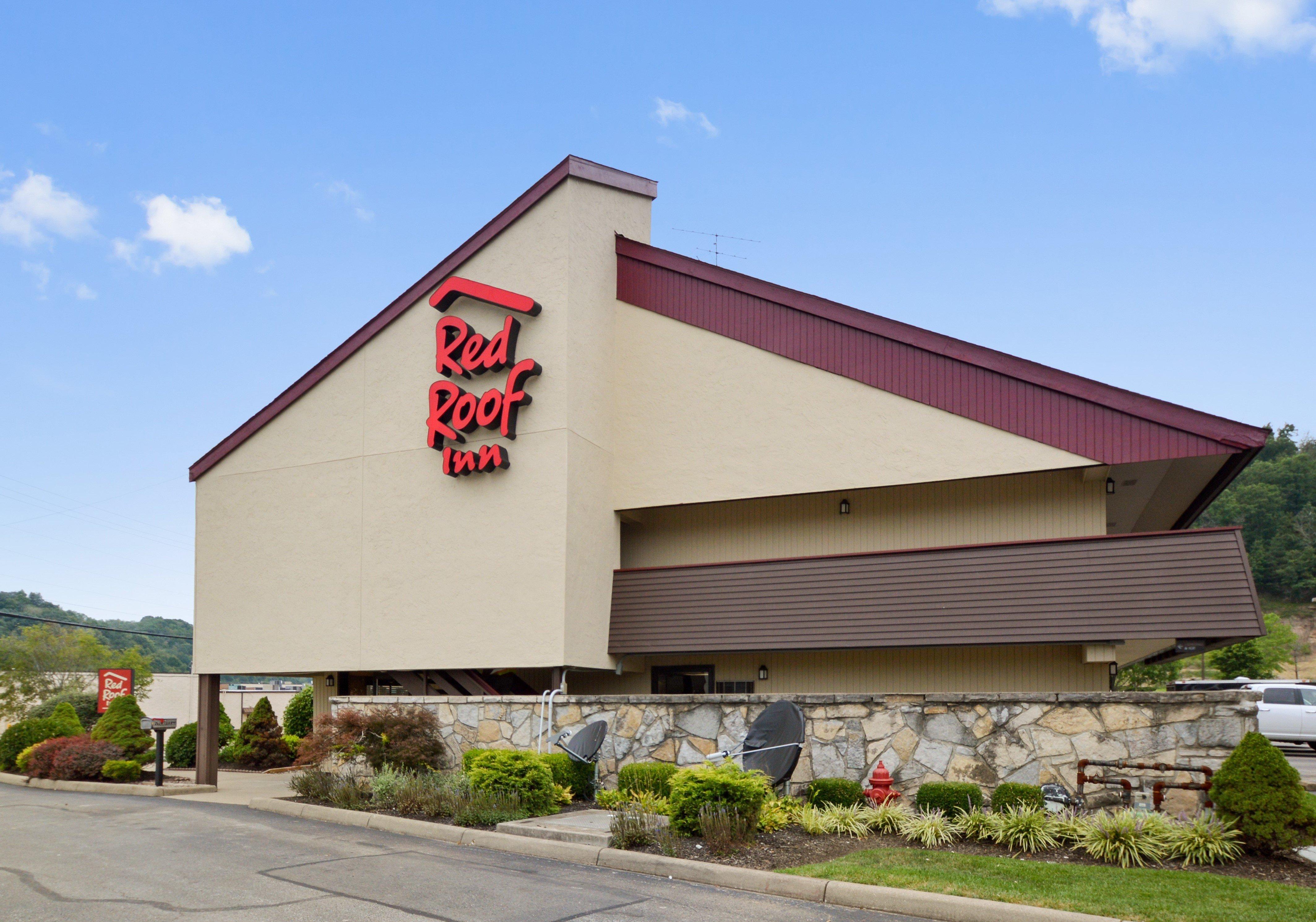 Red Roof Inn Charleston West - Hurricane, Wv Teays Valley Exterior photo